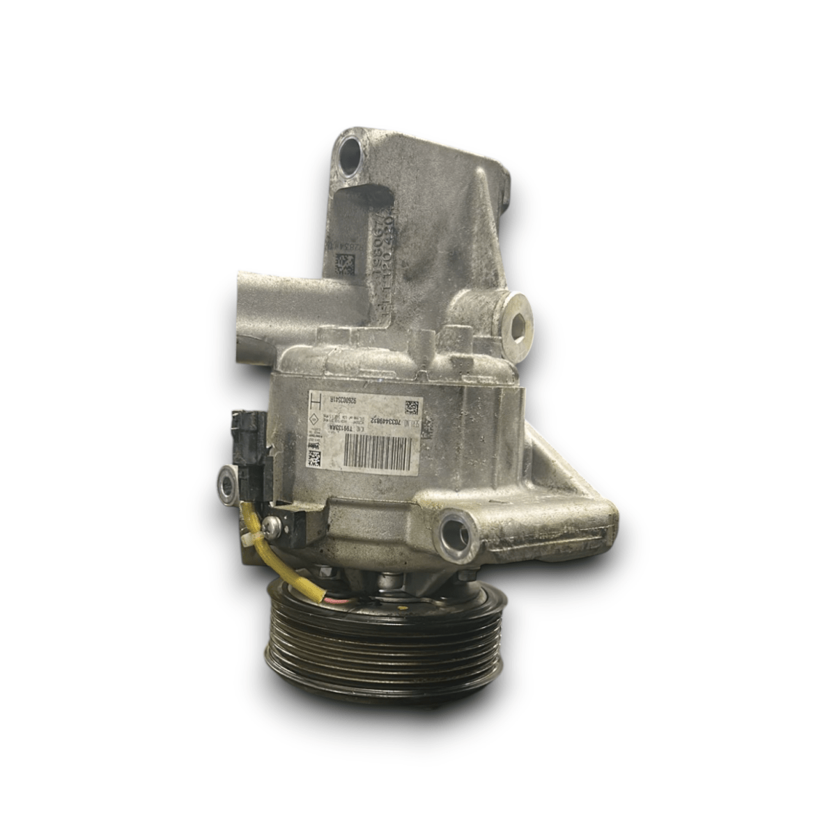 Air conditioning compressor Dacia Sandero 0.9 petrol code: 926003541R (2012 > 2016) - F&amp;P CRASH SRLS - Used Parts