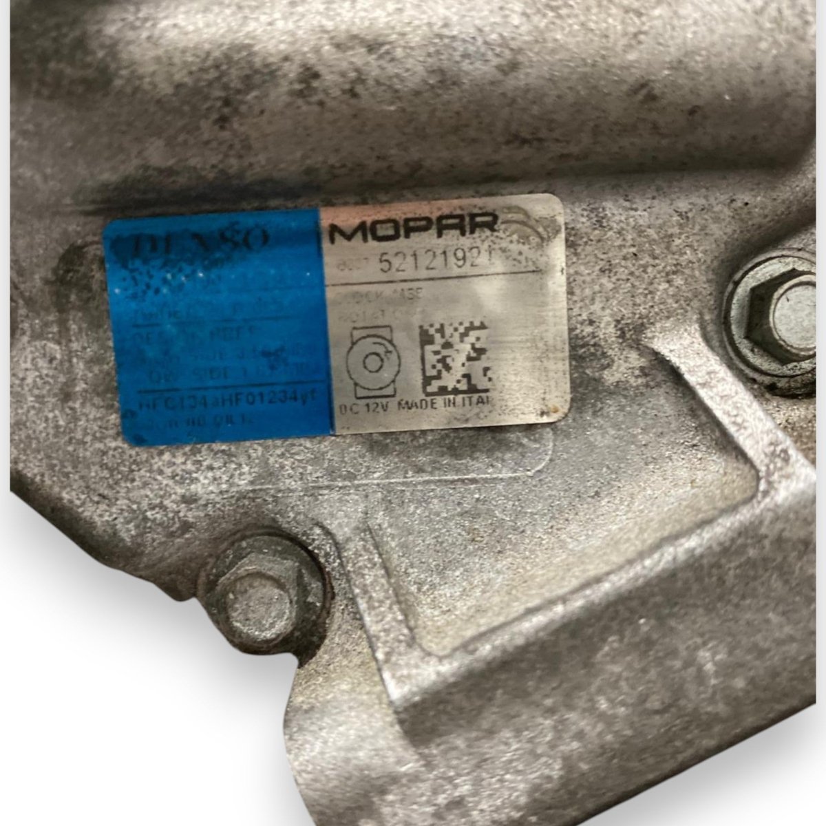 Air conditioning compressor Fiat Panda 319 1.0 Petrol / Hybrid (2012 - ) Code: 52121921 - F&P CRASH SRLS - Used Parts