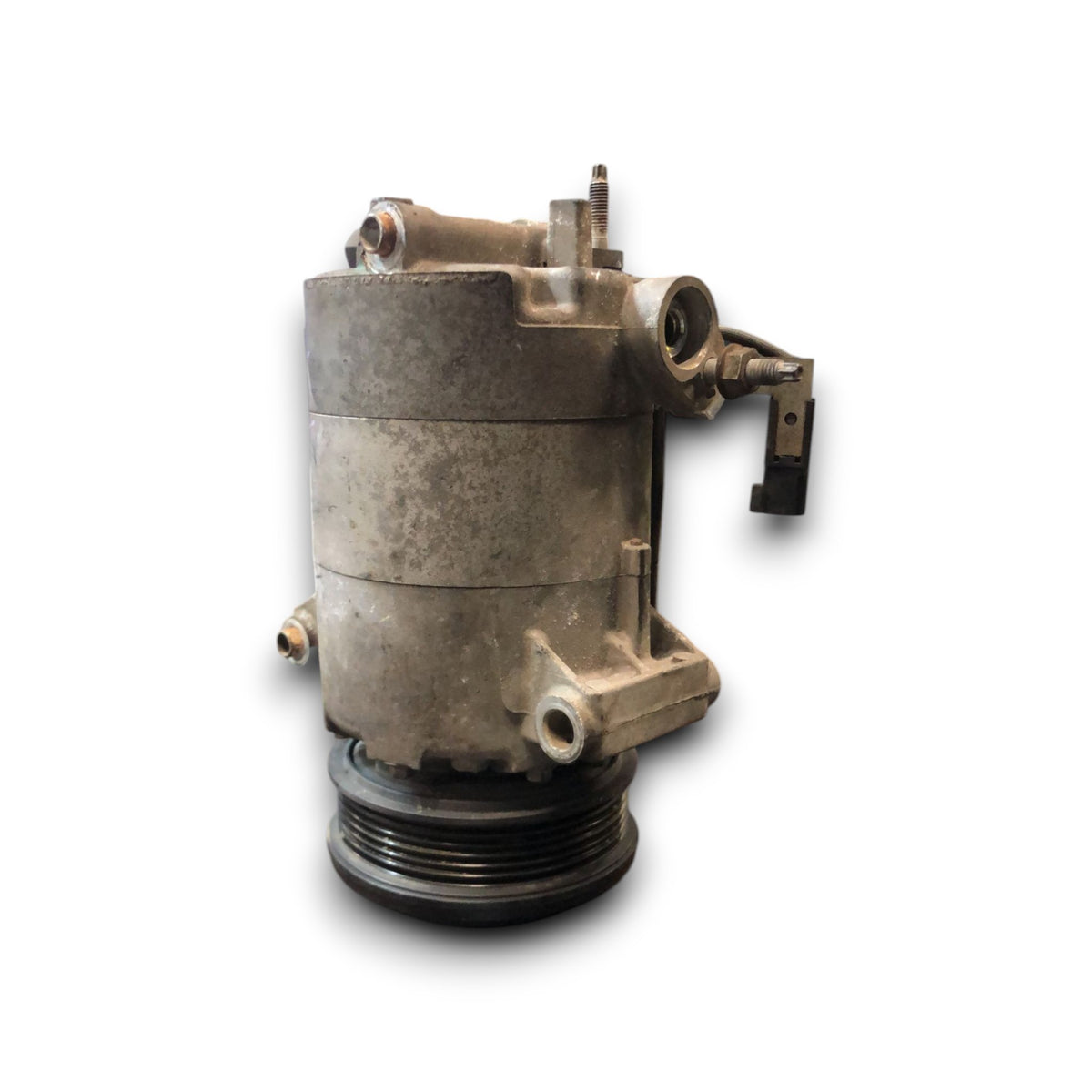 Ford B - Max 1.0 Petrol Air Conditioning Compressor (2012 > 2018) code:C1B1 - 19D629 - AD - F&P CRASH SRLS - Used Parts