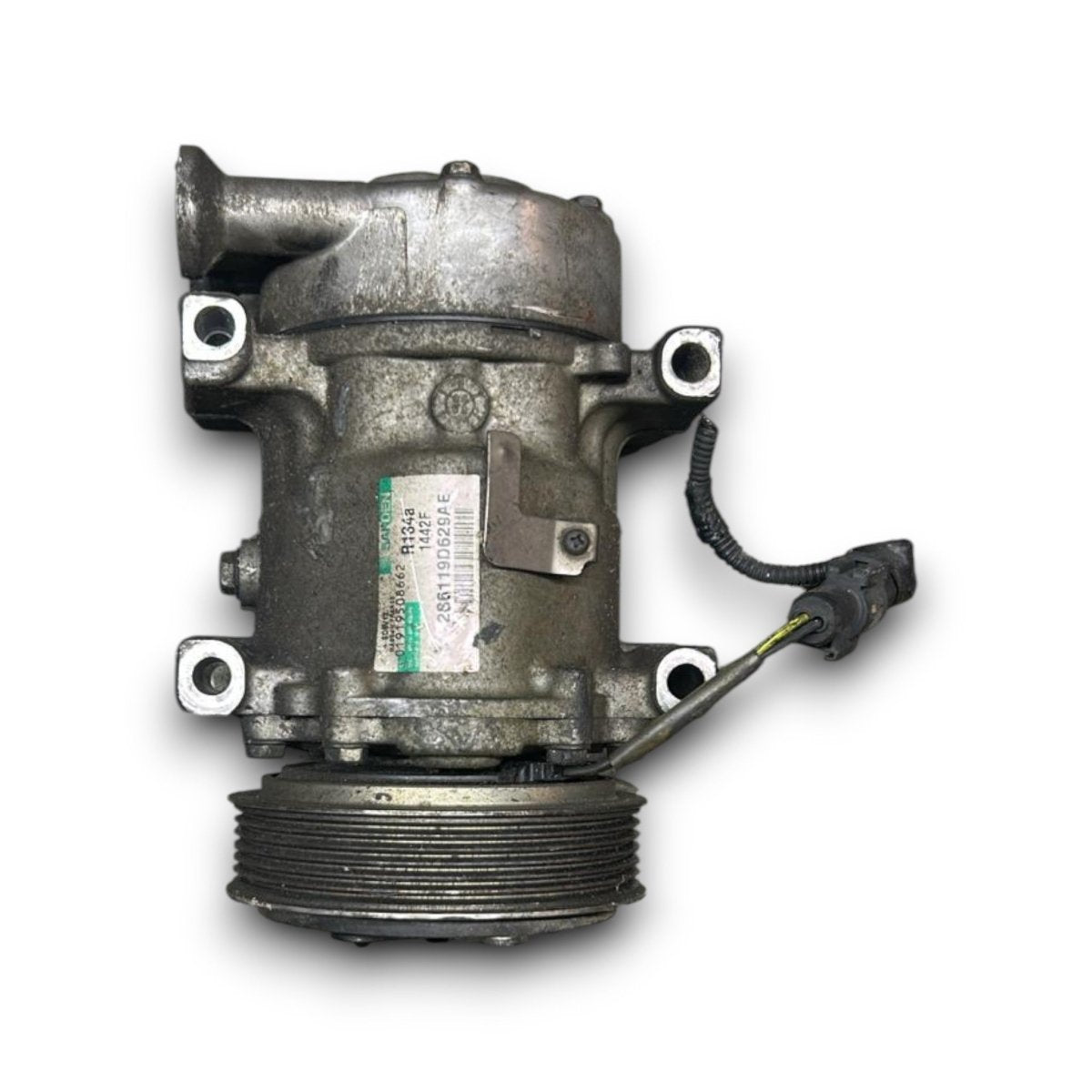 Compressore aria condizionata Ford Fiesta V 2s6119d629ae 1.4 diesel (2002 > 2008) - F&P CRASH SRL - Ricambi Usati