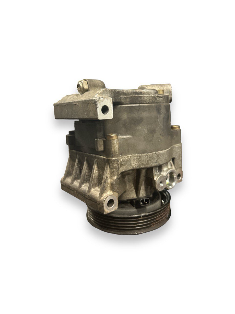 Air Conditioning Compressor Lancia Ypsilon 1.2 Petrol code . 592475900 (1995 > 2003) - F&P CRASH SRLS - Used Parts