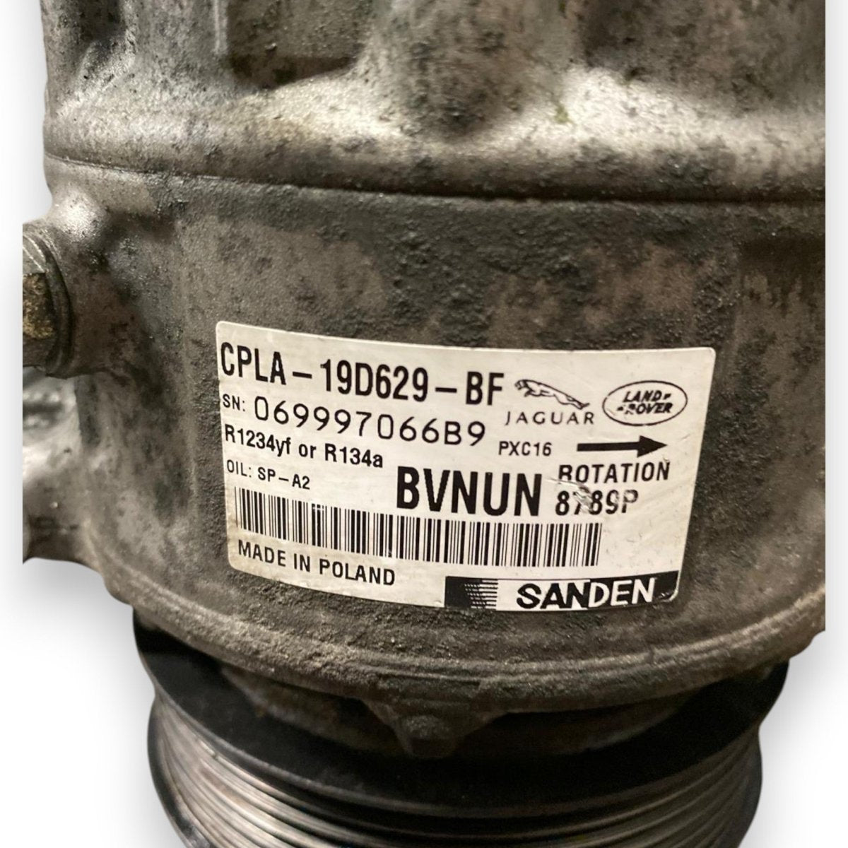 Compressore aria condizionata Land Rover Discovery V Sport L550 2.0 Diesel (2015 - ) Cod: CPLA - 19D629 - BF - F&P CRASH SRLS - Ricambi Usati