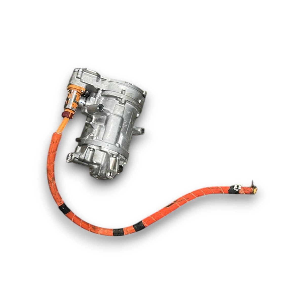Compressore aria condizionata Mercedes Benz GLC a0008309304 hybrid (x254) (2022 > ) - F&P CRASH SRL - Ricambi Usati
