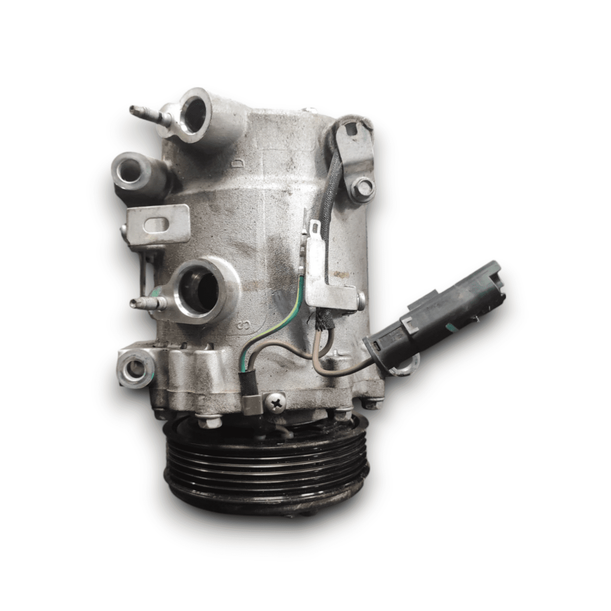 Air conditioning compressor peugeot 208 1.2 petrol code: 9827596080 (2012 - 2018) - F&P CRASH SRL - Used Parts
