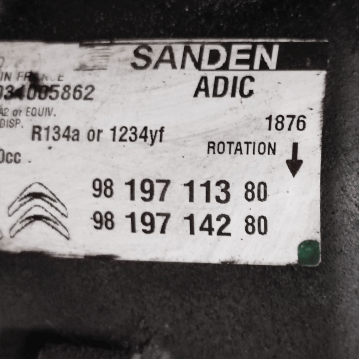 Air Conditioning Compressor Peugeot 208 II Series 1.2 Petrol CODE: 9819711380 (2019 - ) - F&P CRASH SRLS - Used Parts