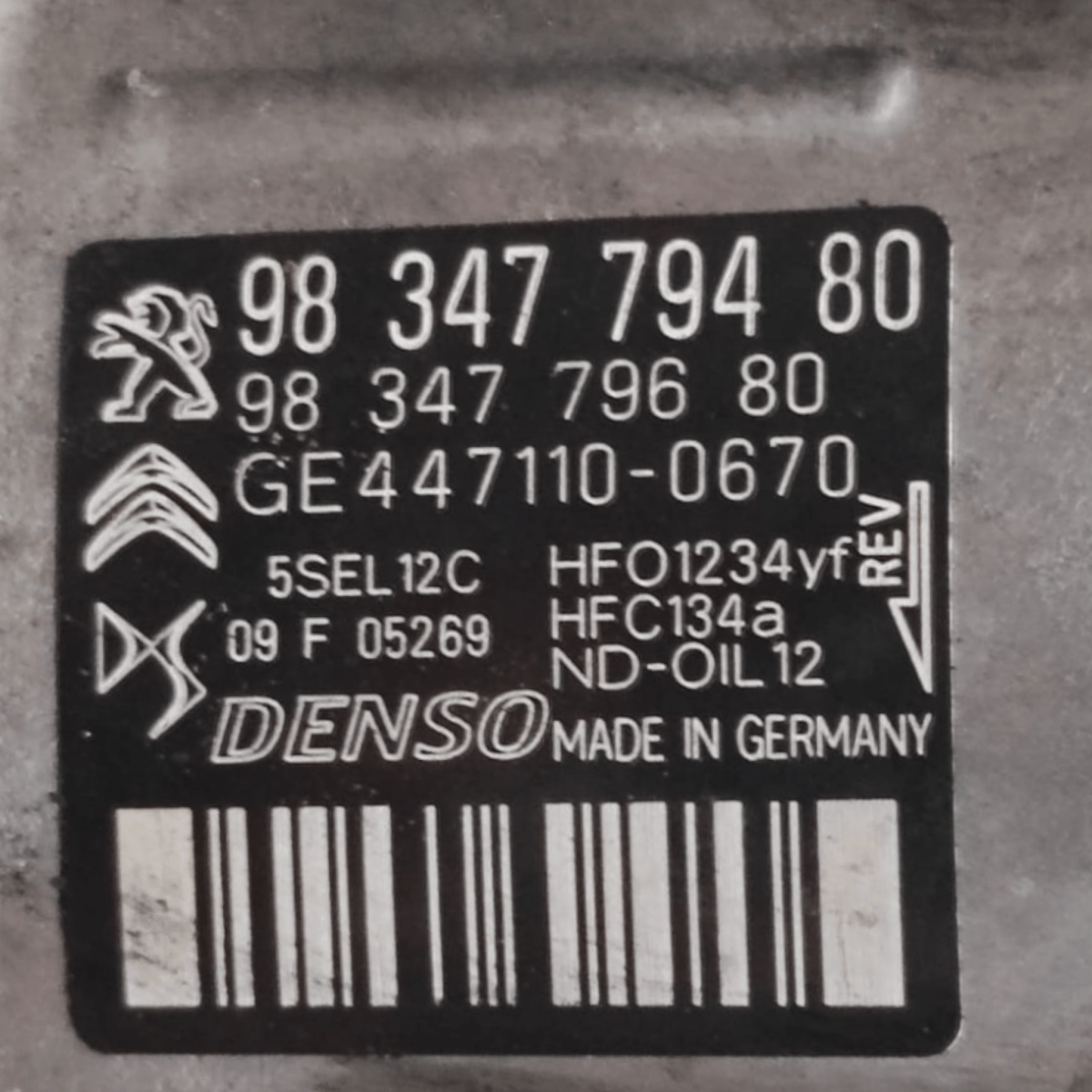 Air conditioning compressor peugeot 3008 1.5 diesel code: 9834779480 (2016 - 2023) - F&P CRASH SRLS - Used Parts