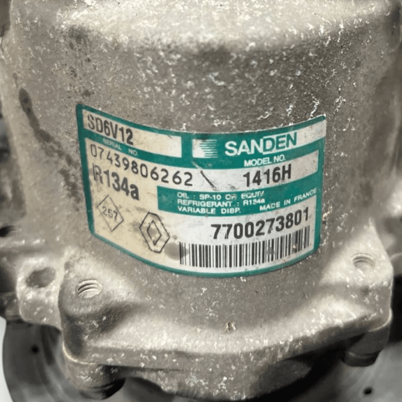 Air Conditioning Compressor Renault Clio II 1.4 Petrol (1998 to 2012) code: 7700273801 - F&P CRASH SRLS - Used Parts