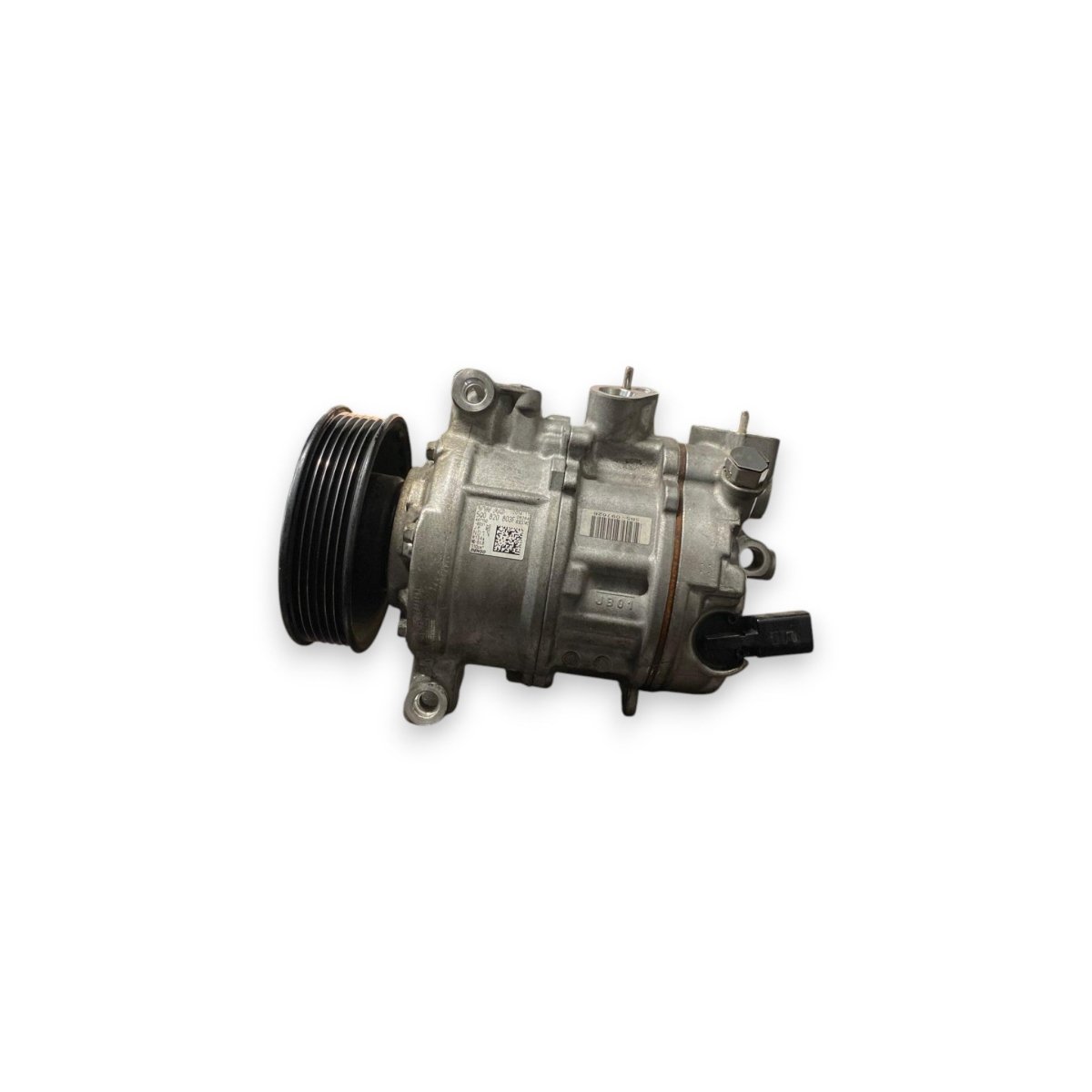 Air conditioning compressor Skoda Octavia IV 2.0 Diesel (2019 - 2023) Code: 5Q0820803F - F&P CRASH SRLS - Used Parts