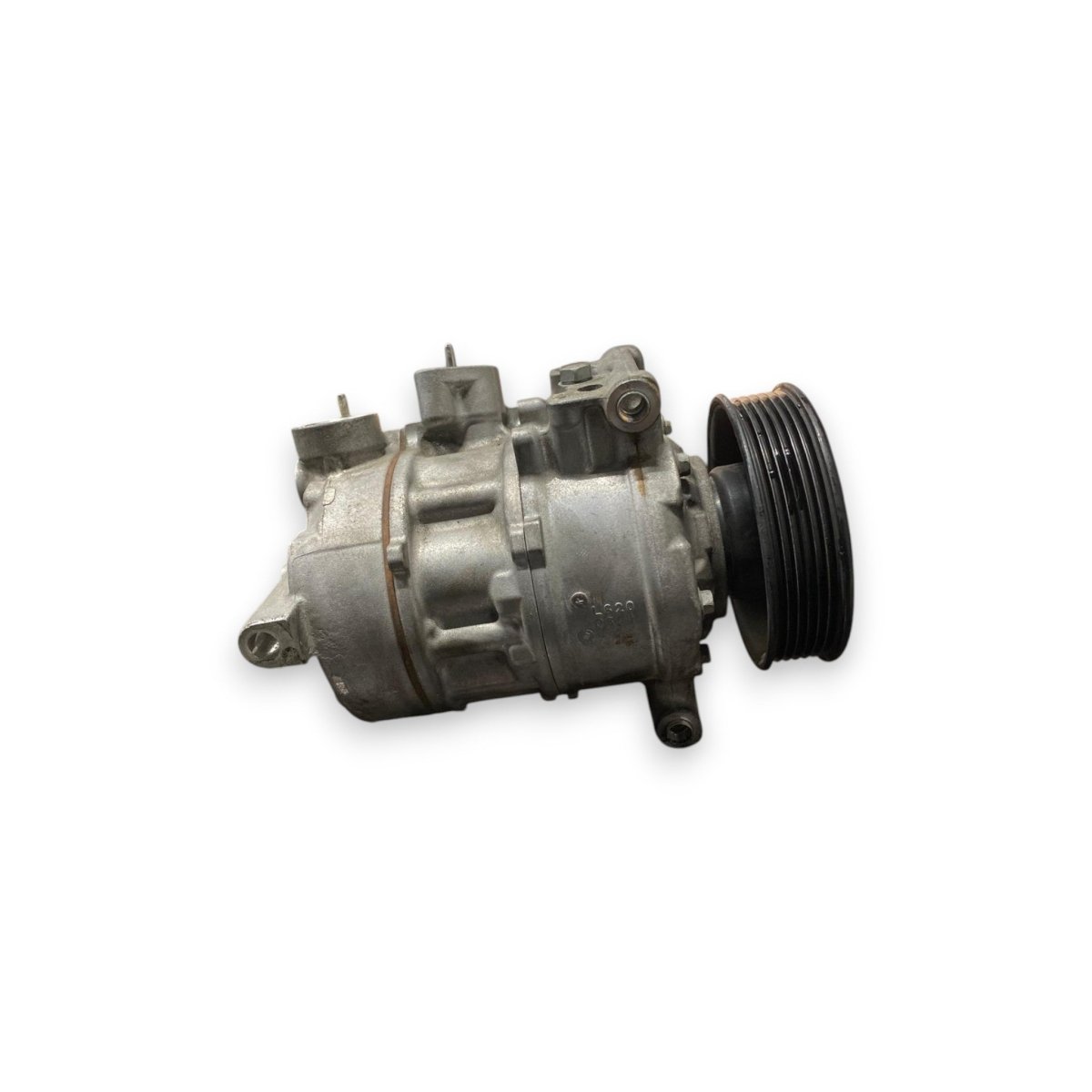 Air conditioning compressor Skoda Octavia IV 2.0 Diesel (2019 - 2023) Code: 5Q0820803F - F&P CRASH SRLS - Used Parts