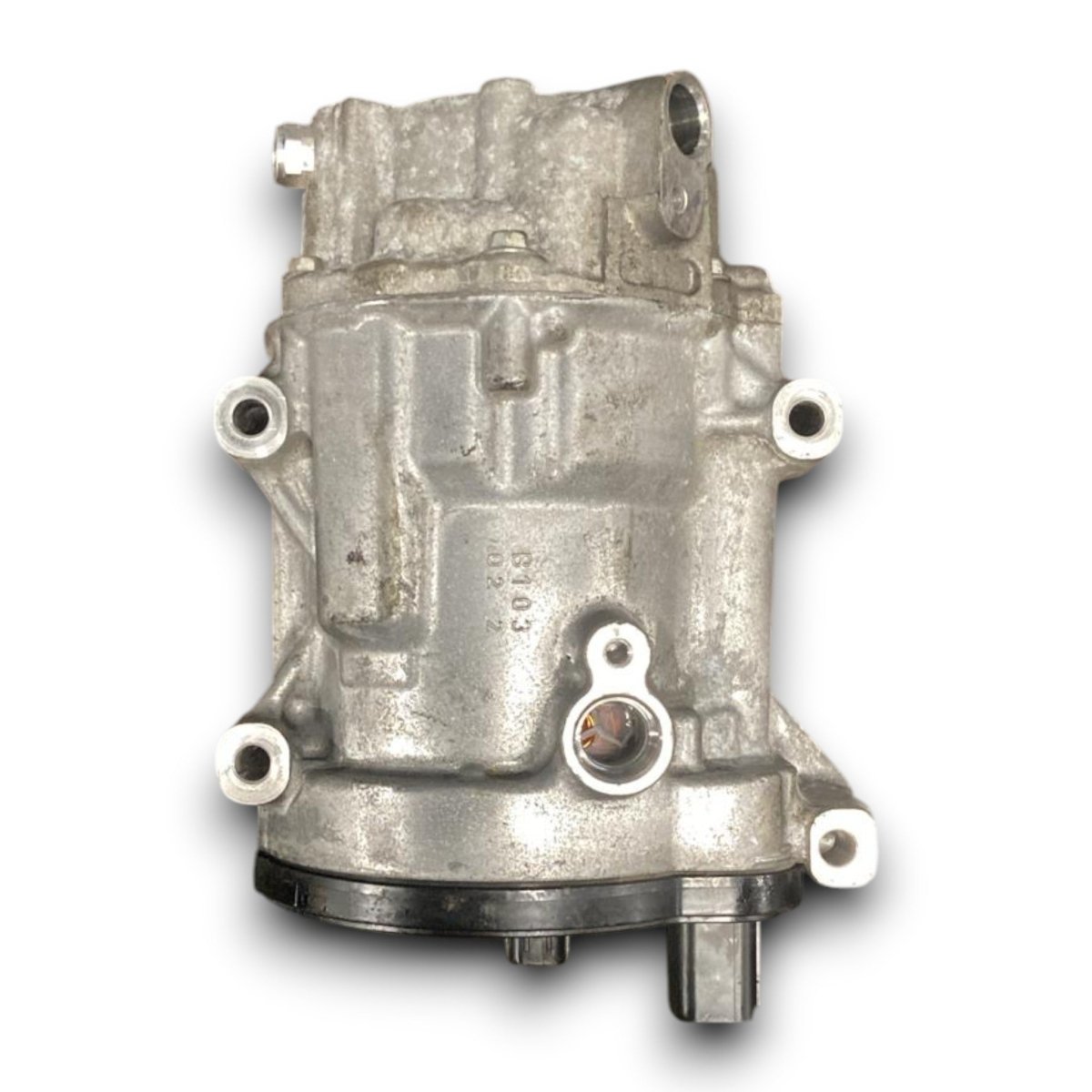 Compressore aria condizionata Toyota Yaris IV cod . 042400 - 0740 1.5 benzina / hybrid (2020 >) - F&P CRASH SRL - Ricambi Usati