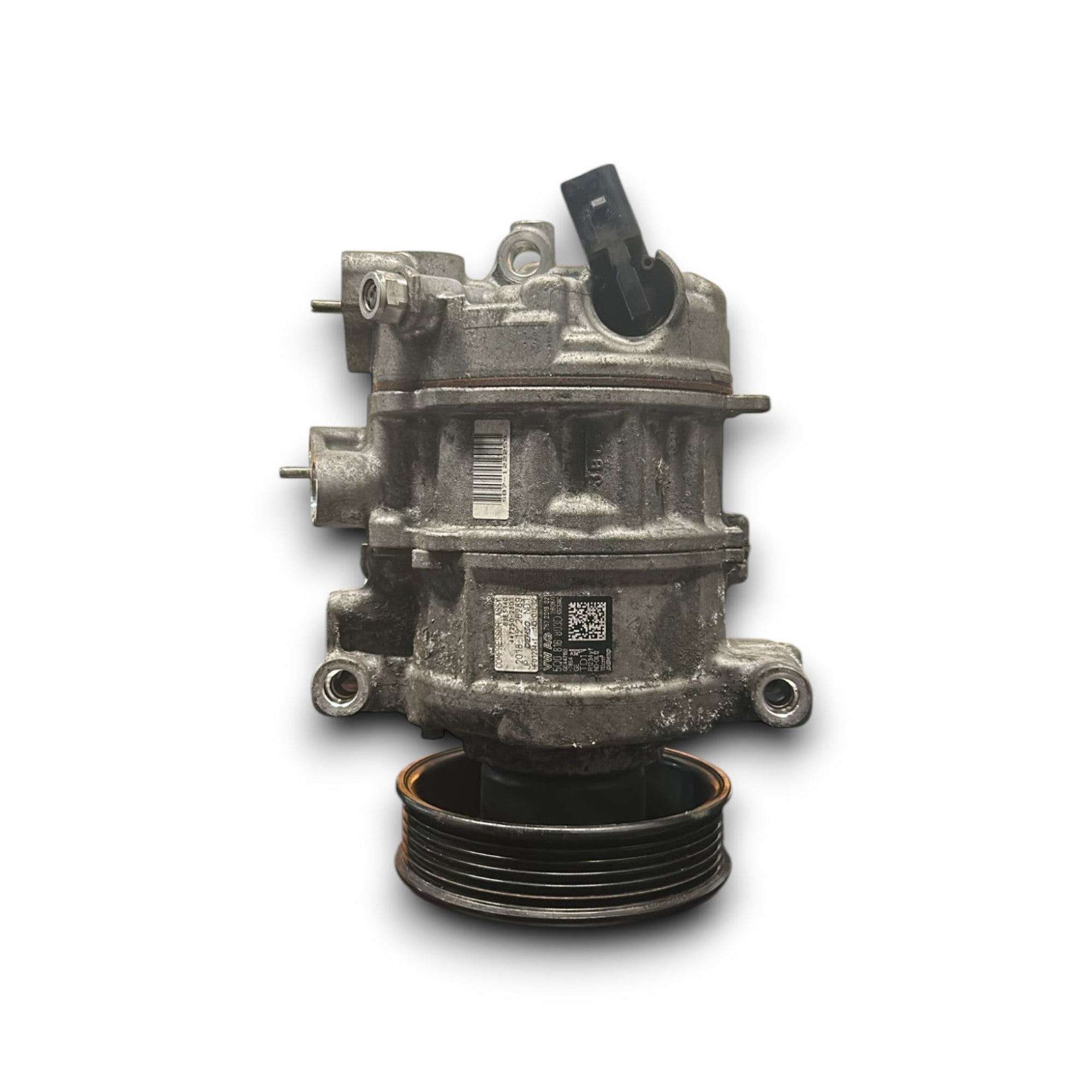 Compressore Aria Condizionata Volkswagen Golf VII cod.5Q0816803D 1.6 Diesel (2012 > 2019) - F&P CRASH SRLS - Ricambi Usati