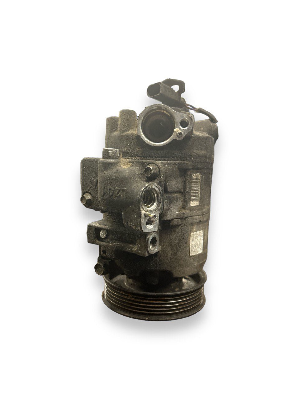Compressore Aria Condizionata Volkswagen Polo (9N) 1.4 Diesel (2001 > 2009) cod . 6Q0820803D - F&P CRASH SRLS - Ricambi Usati