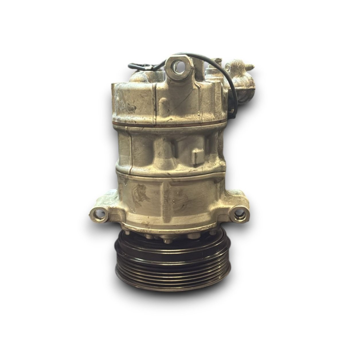 Compressore aria condizionata volvo v40 cod . p314699666 2.0 diesel (2012 > 2019) - F&P CRASH SRL - Ricambi Usati