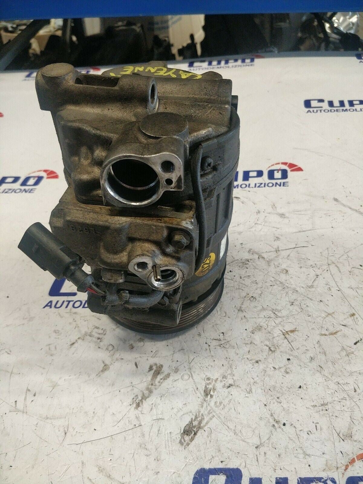 A/C compressor Porsche Cayenne 4.5 s gasoline 94812601101 - F&P CRASH SRLS - Used Parts