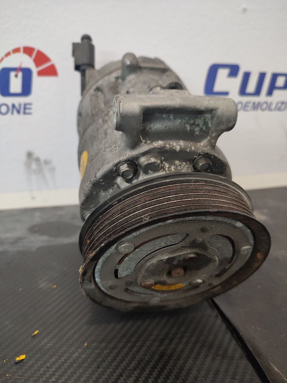 Compressore Clima aria A / C AUDI A5 2.0 tdi cod: 8k0260805n - F&P CRASH SRLS - Ricambi Usati