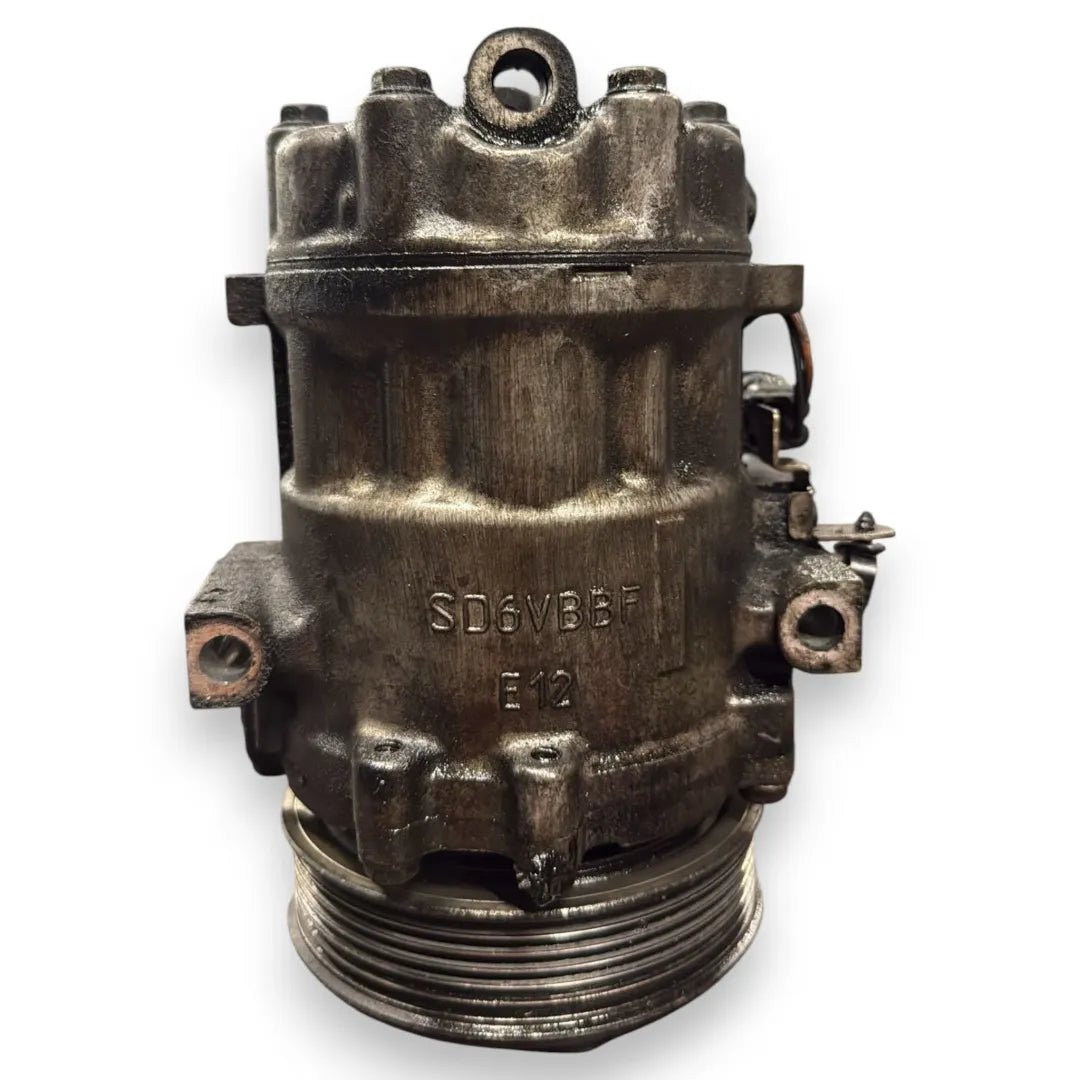 Dettaglio Compressore clima Fiat Grande Punto 2005–2008 OEM 71724813 - foto 2