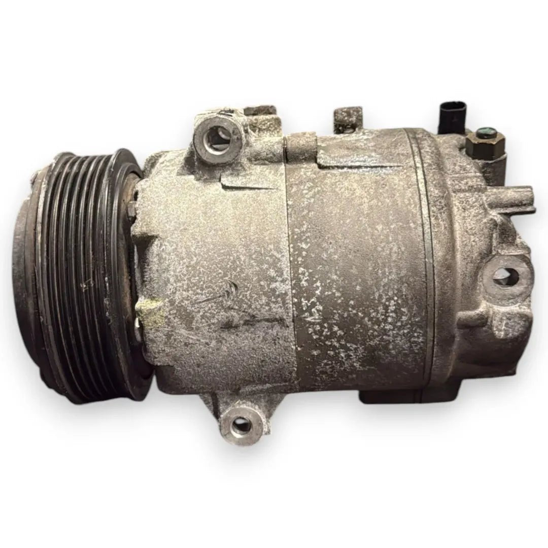 Dettaglio Compressore clima Fiat Grande Punto 2005–2008 OEM 71724813 - foto 2