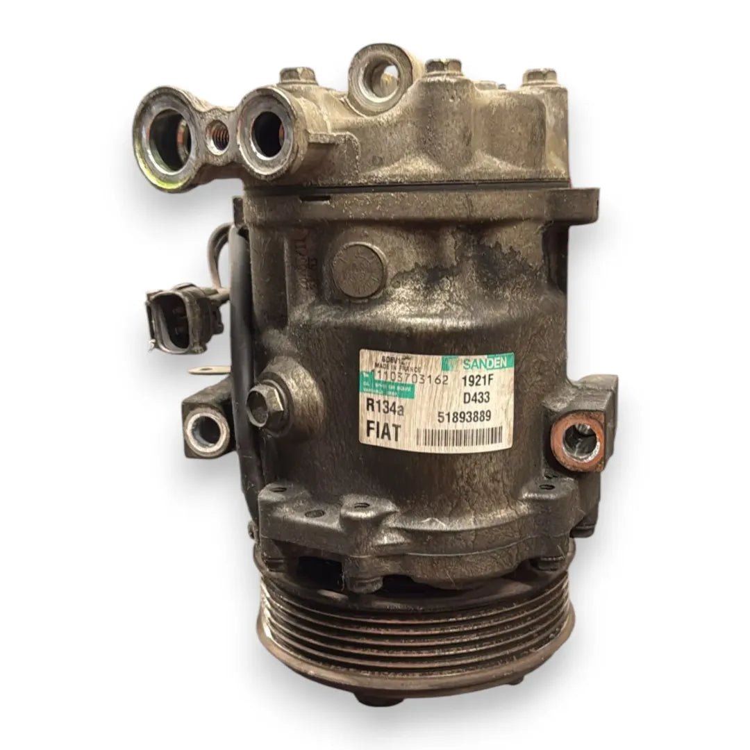 Dettaglio Compressore clima Fiat Grande Punto 2005–2008 OEM 71724813 - foto 2