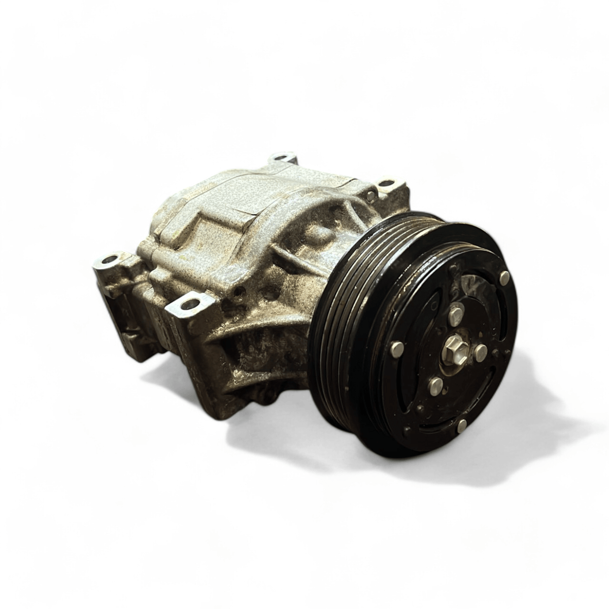 Compressore clima Fiat Panda 312/319 1.0 benzina / 1.0 Benzina - Hybrid cod.52121921 (2012 - &gt;) - F&amp;P CRASH SRLS - Ricambi Usati
