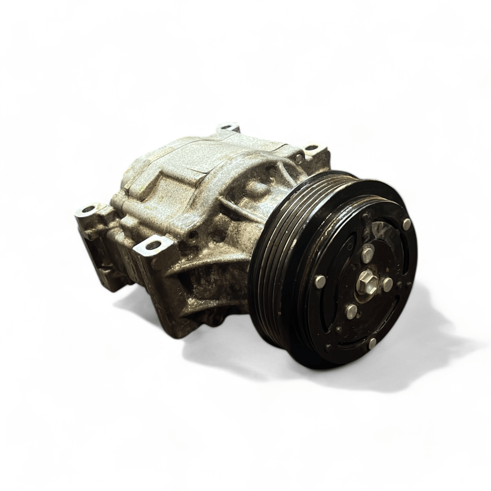 Compressore clima Fiat Panda 312/319 1.0 benzina / 1.0 Benzina - Hybrid cod.52121921 (2012 - >) - F&P CRASH SRLS - Ricambi Usati