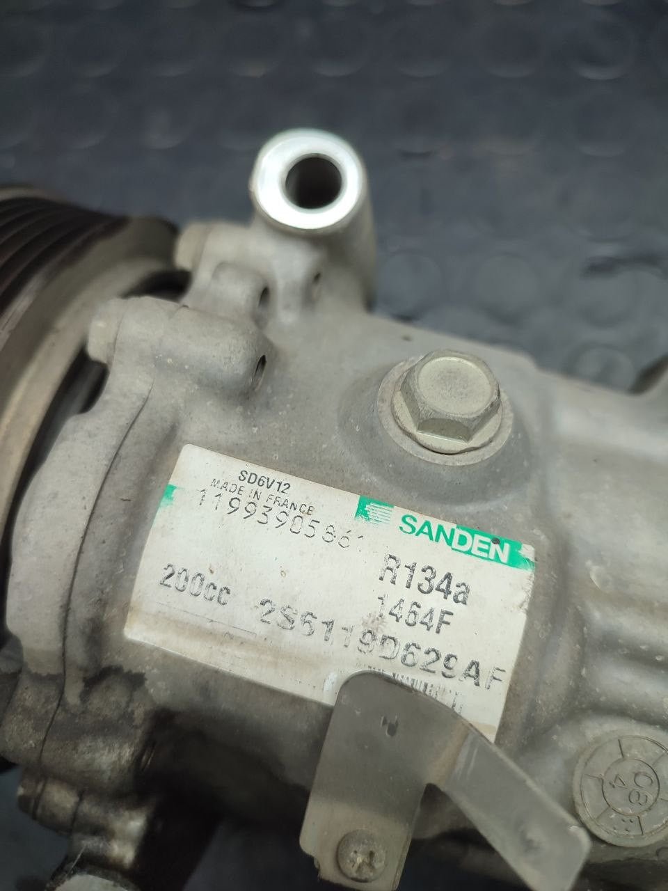 Compressore clima Ford Fiesta 1.4 tdci ( 2005 ) cod 2s6119d629af - F&amp;P CRASH SRLS - Ricambi Usati