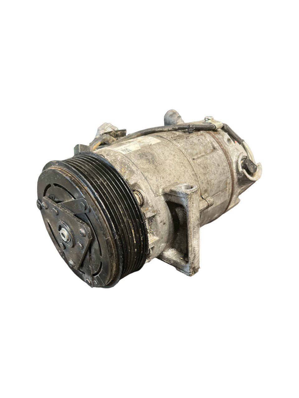 Compressore clima Renault Clio IV / Captur 0.9 benzina (2012 - 2019) cod.T72634BC - F&amp;P CRASH SRLS - Ricambi Usati