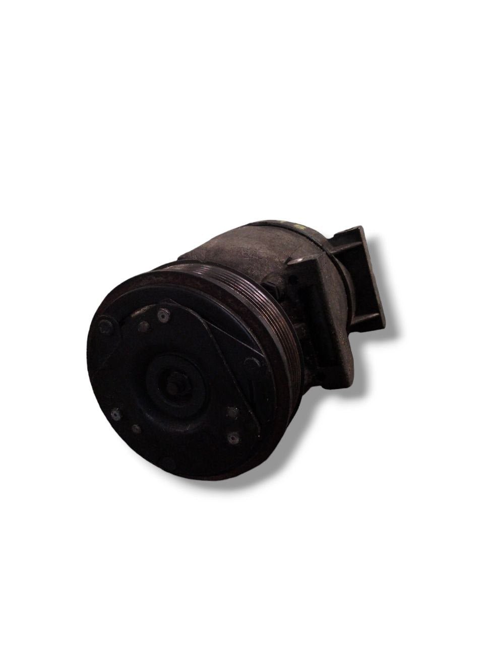 Air Conditioning Compressor Renault Scenic 1.9 dci (1999 - 2003) code.7700105765 - F&P CRASH SRLS - Used Parts