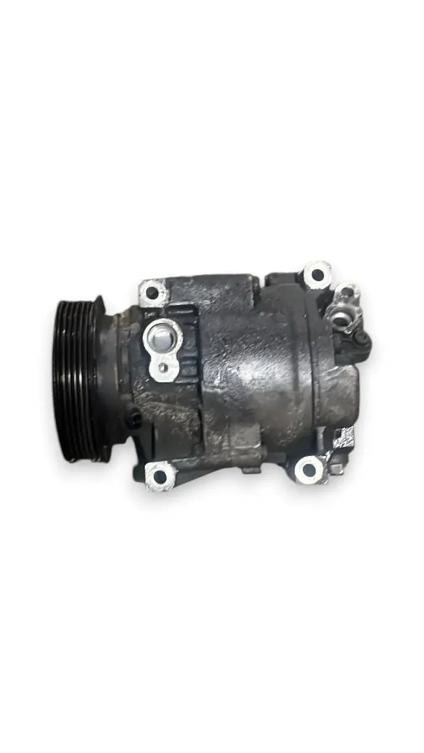 Dettaglio Compressore clima Toyota RAV4 2ª Serie 2000–2006 OEM 8832042110 - foto 2