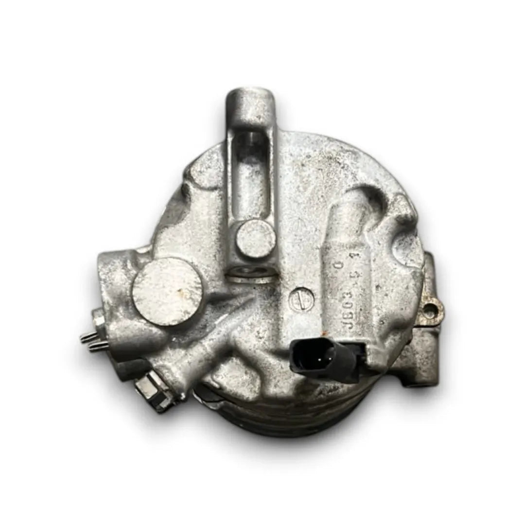 Dettaglio Compressore clima Volkswagen Golf VII dal 2017 OEM 5Q0816803D - foto 3