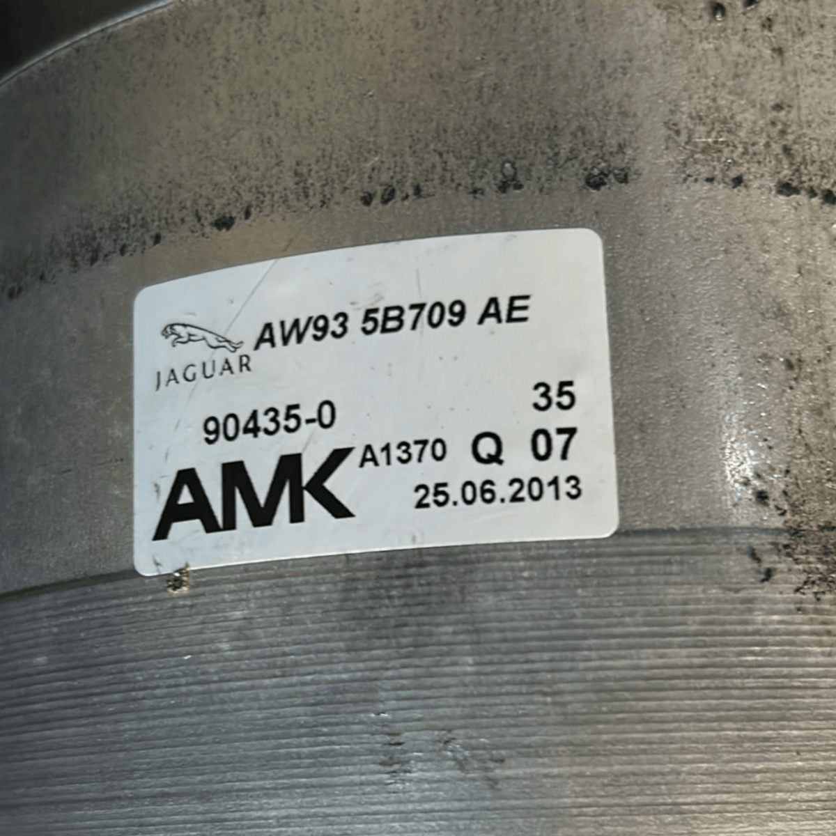 Compressore Sospensione Ad Aria + Accumulatore AMK Aria Jaguar XJ (2009 > 2019) cod:AW933B484AJ / AW935B709AE - F&P CRASH SRLS - Ricambi Usati