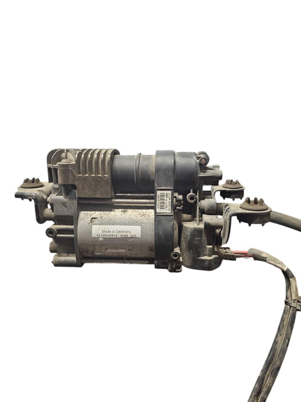 Maserati Levante Suspension Compressor Cod:15155000872 (2016 - >) - F&amp;P CRASH SRLS - Used Parts