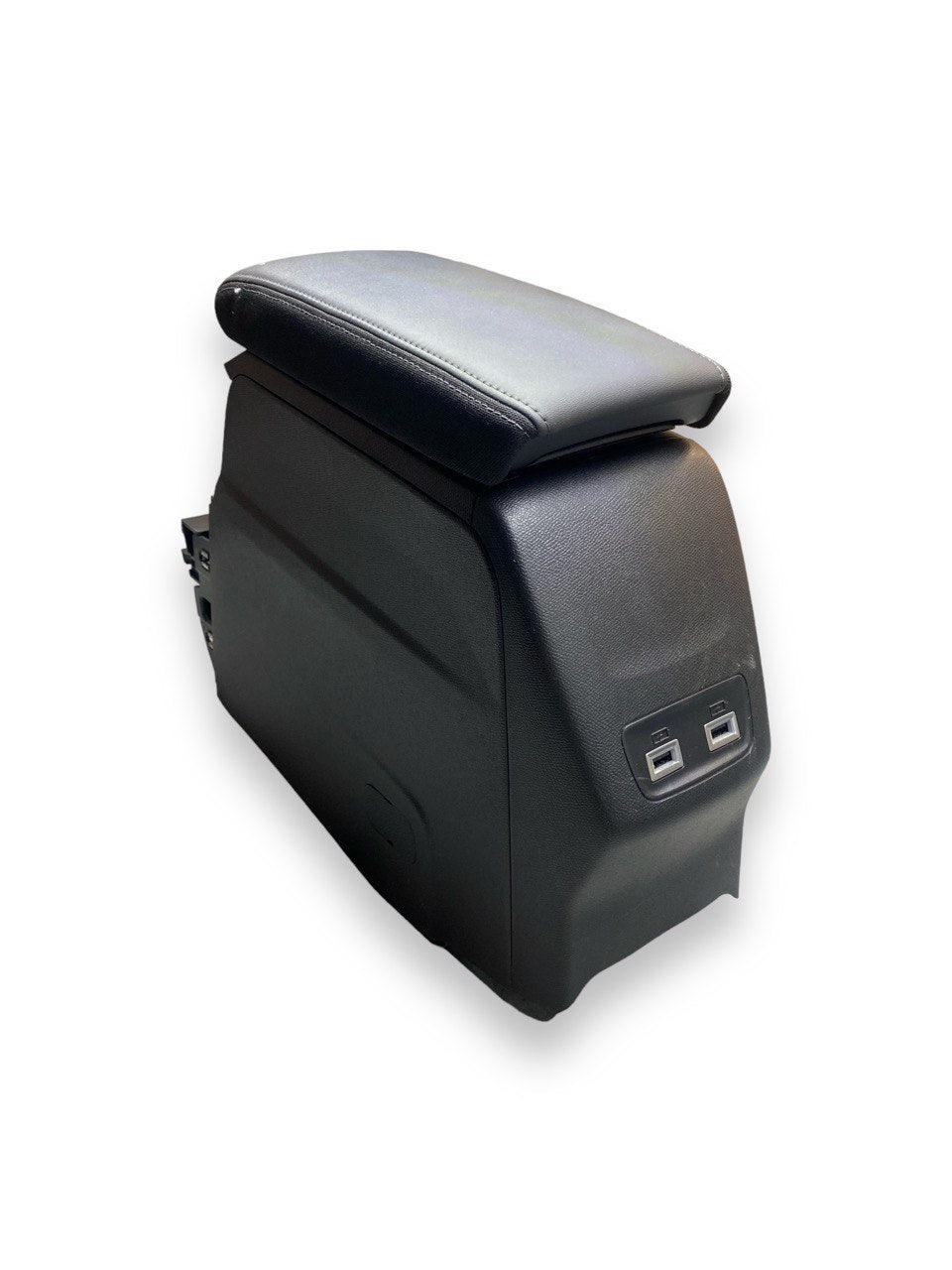 Console centrale completa di bracciolo e prese USB posteriori Peugeot 2008 ( 2020 ) cod. 9823377280 - F&P CRASH SRLS - Ricambi Usati