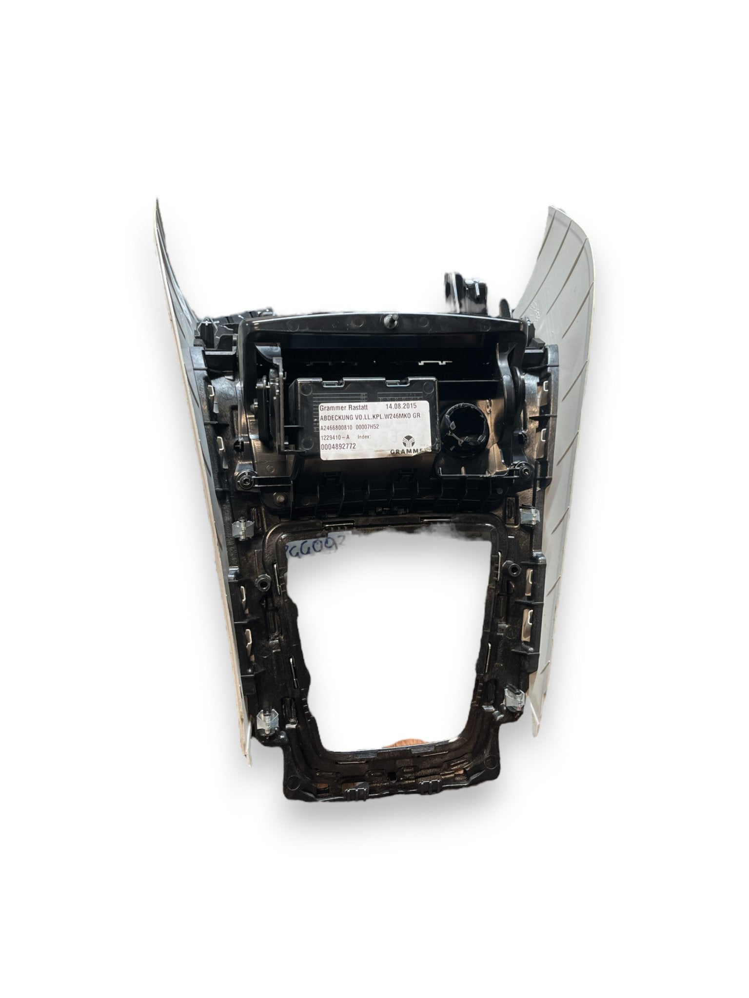 Console Centrale Modanatura Posacenere Mercedes - Benz Classe B ( W246 - 2017 ) cod : A2466802700 - F&P CRASH SRLS - Ricambi Usati