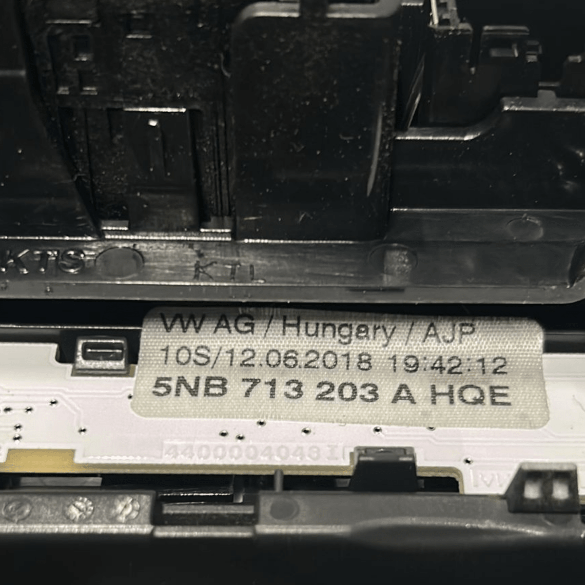 Console centrale volkswagen tiguan ad1 cod:5nb713203a (2016 > 2024) - F&P CRASH SRL - Ricambi Usati