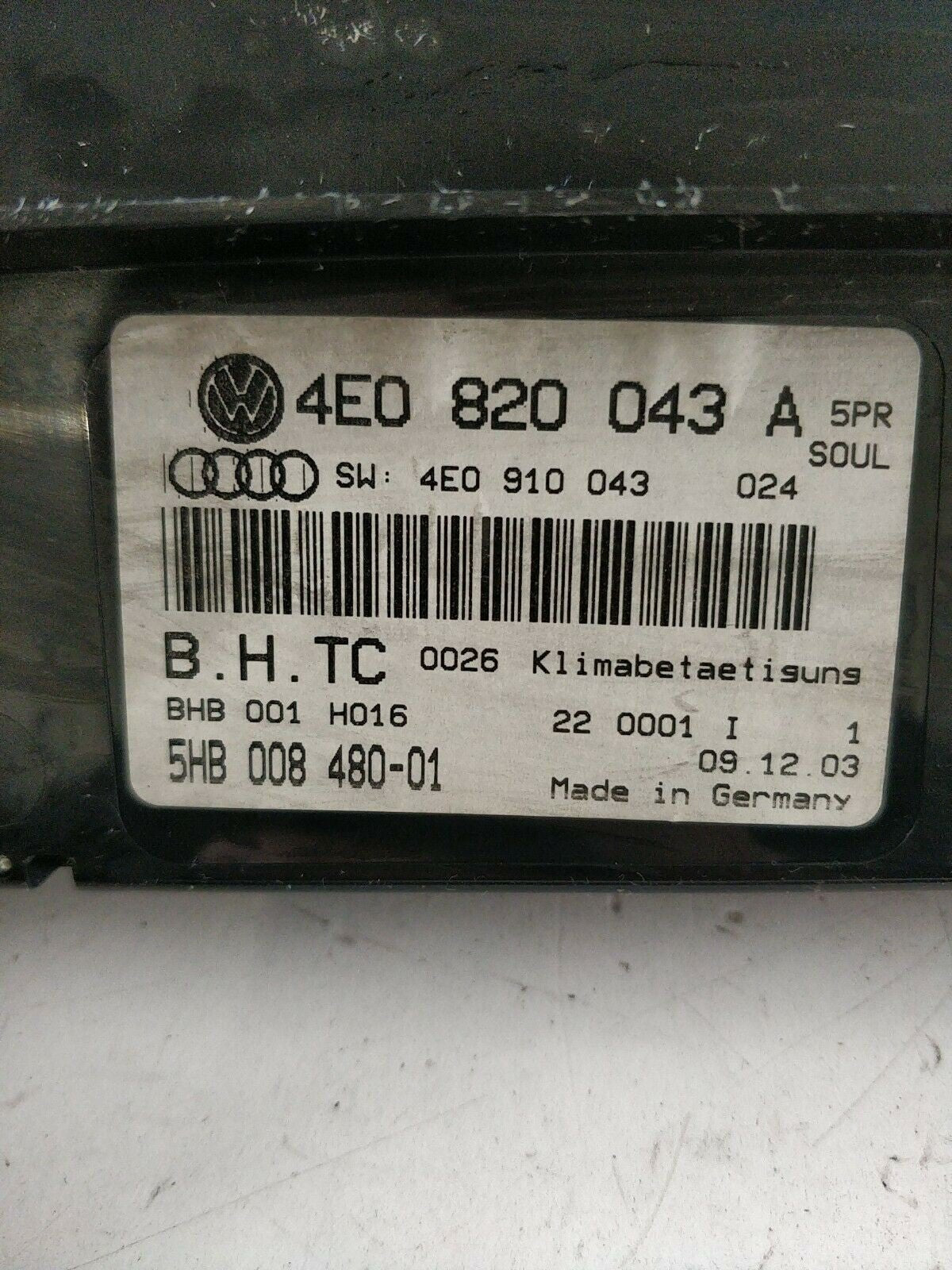 Climate Control Console Audi A8 (4E - D3) 4E0820043A - F&P CRASH SRLS - Used Spare Parts