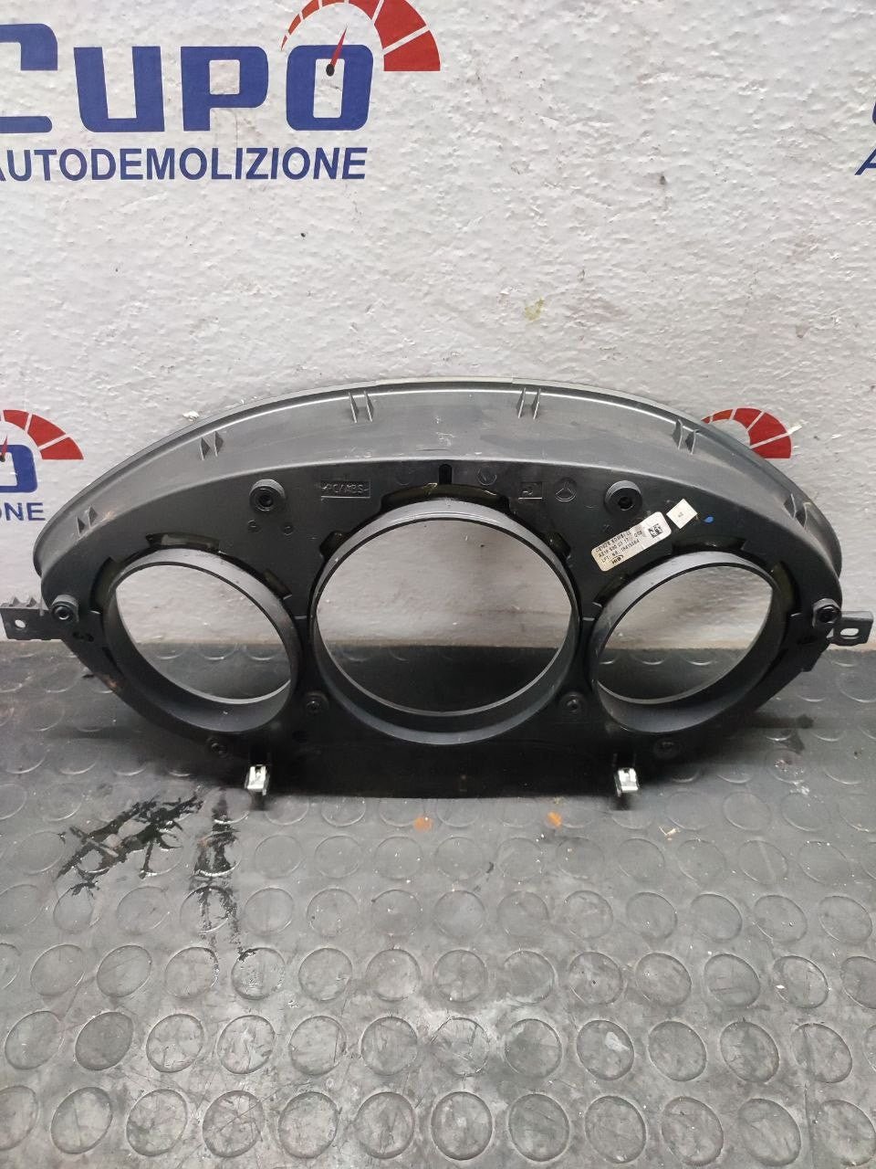 Kilometers Count / Speedometer Mercedes CLS AMG s (W218) (2014) Code:A2186800317 - F&P CRASH SRLS - Used Parts