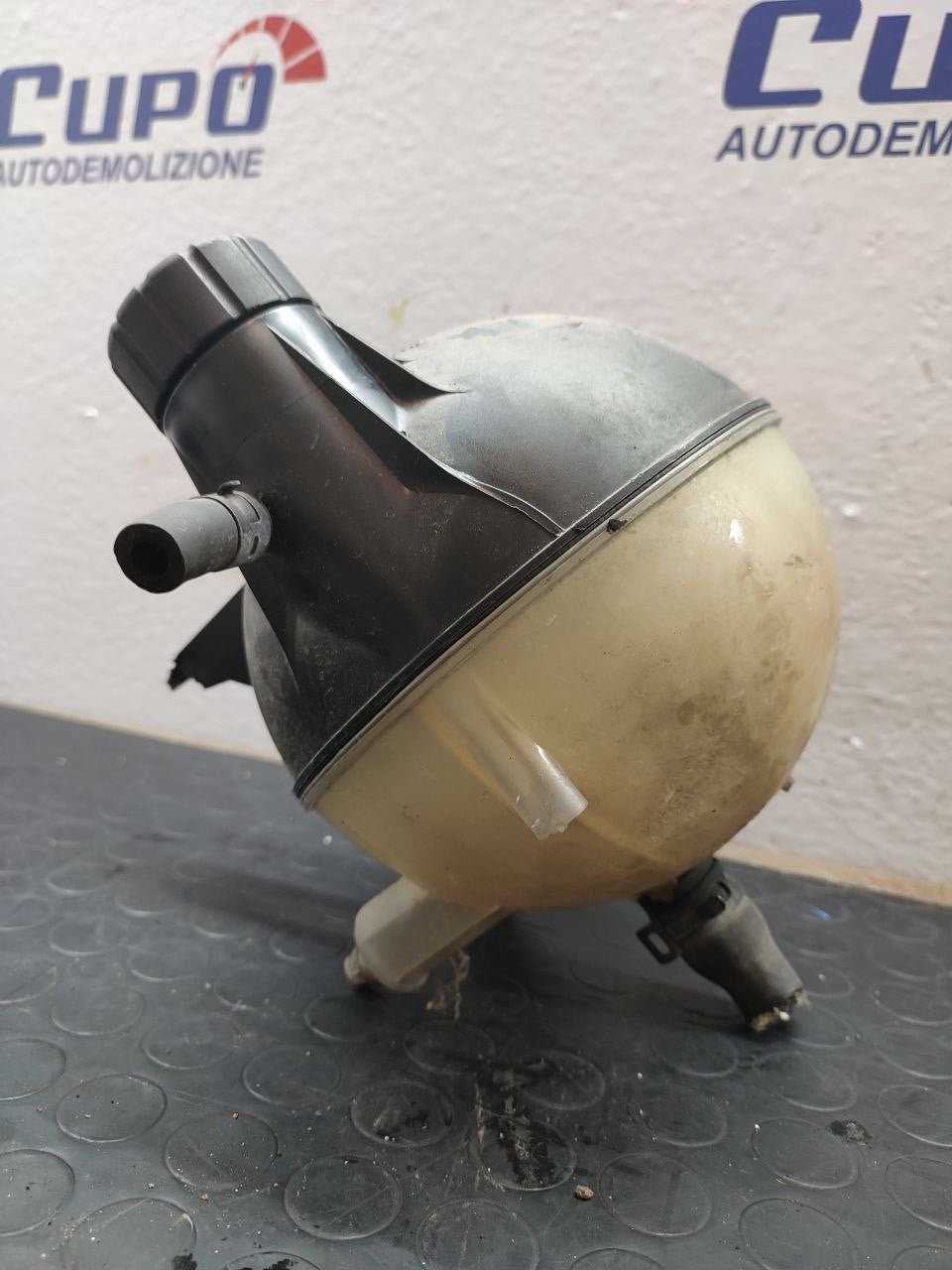 Liquid Compensation Container MERCEDES-BENZ CLASS C T-Model CDI (2012) D cod: a0005840807 - F&P CRASH SRLS - Used Spare Parts