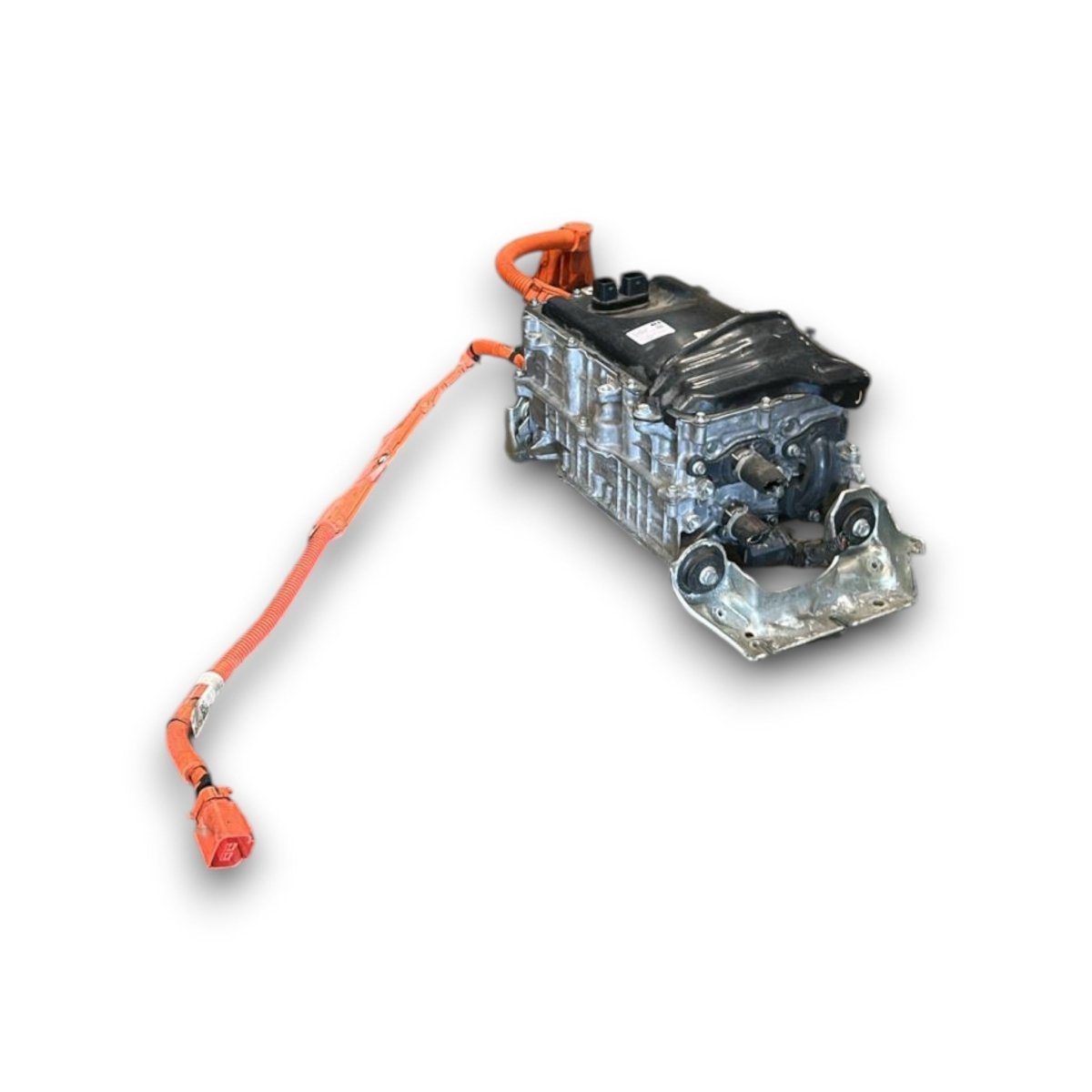 Convertitore di tensione / inverter Toyota Yaris g9200 - k0010 1.5 hybrid (2020 > ) - F&P CRASH SRL - Ricambi Usati