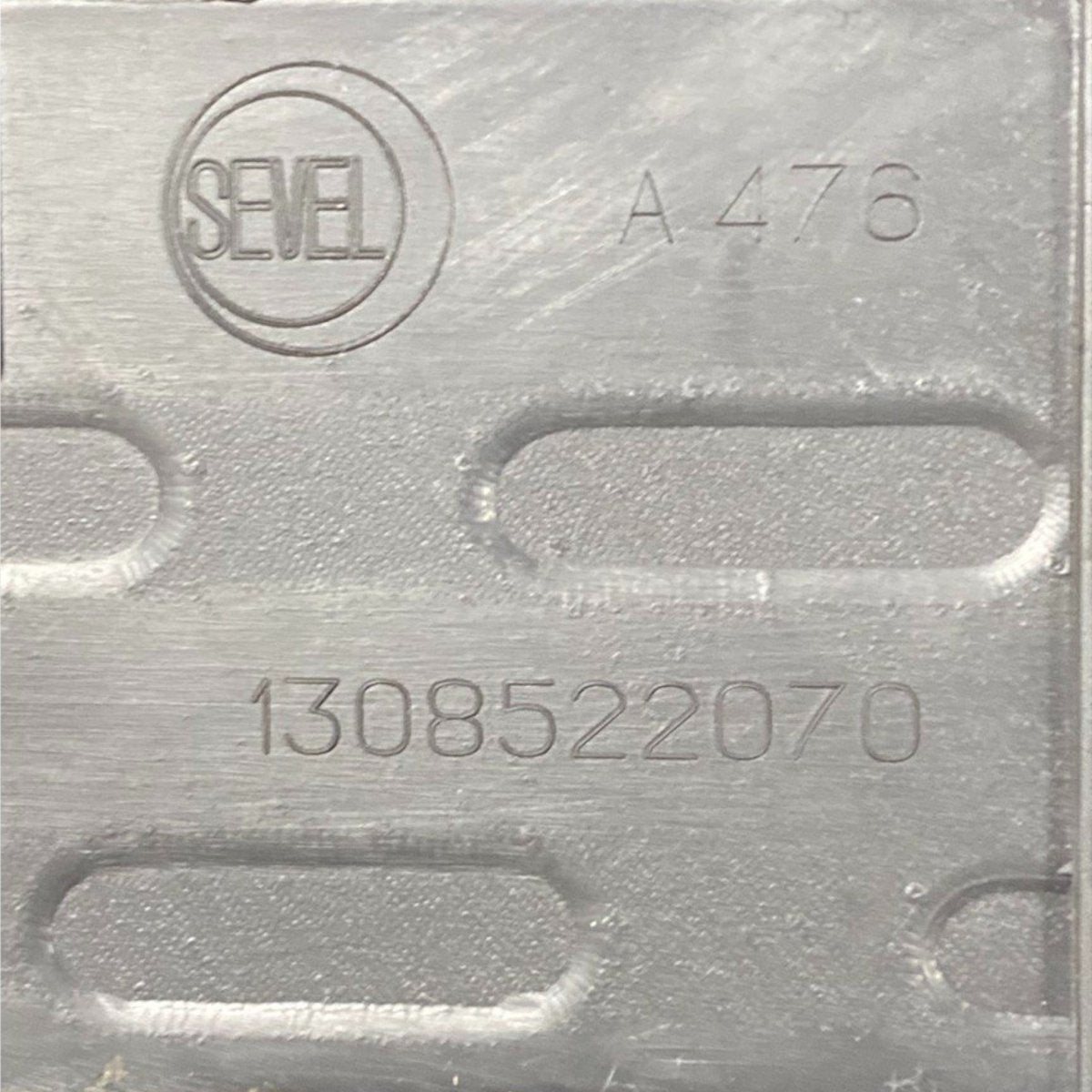 Coperchio batteria fiat ducato l1h1 Cod: 1308522070 (2014 - ) - F&P CRASH SRLS - Ricambi Usati
