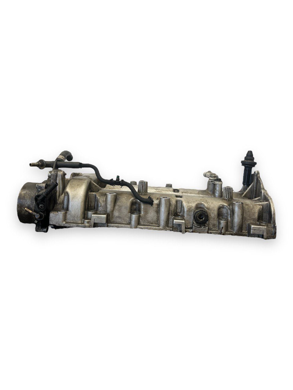 Coperchio Testata Coppia Albero a Camme Scarico e Aspirazione Fiat Grande Punto / Lancia Ypsilon / Alfa Romeo Mito / Fiat Doblo&#39; / Fiat 500 1.3 Diesel (2005 al 2012) Sigla Motore: 199A3000 cod: 54351014815 - F&amp;P CRASH SRLS - Ricambi Usati