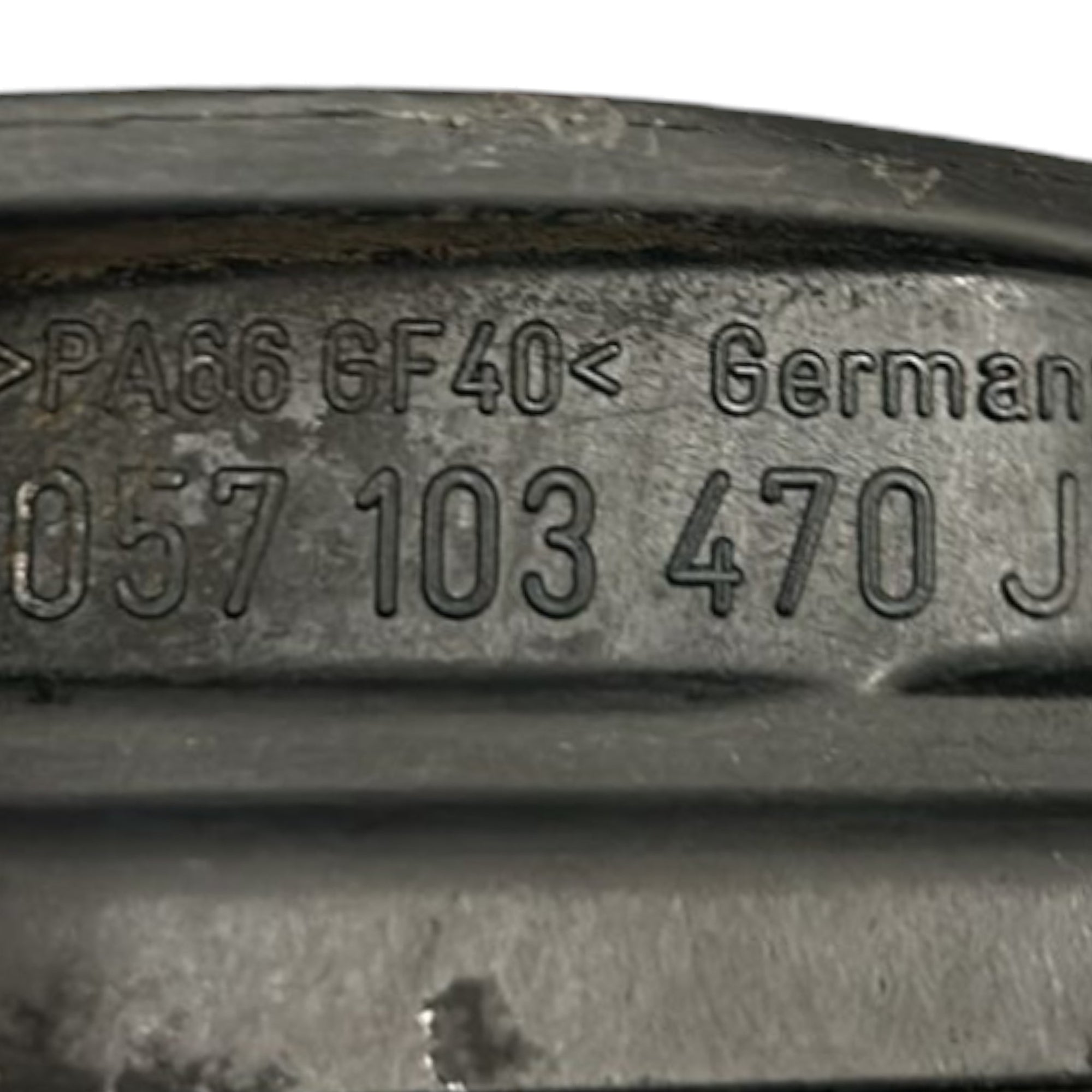 Coperchio Valvola / Punterie Audi A8 (D3 / 4E) cod.057103470J 4.2 Diesel (2002 > 2009) - F&P CRASH SRLS - Ricambi Usati