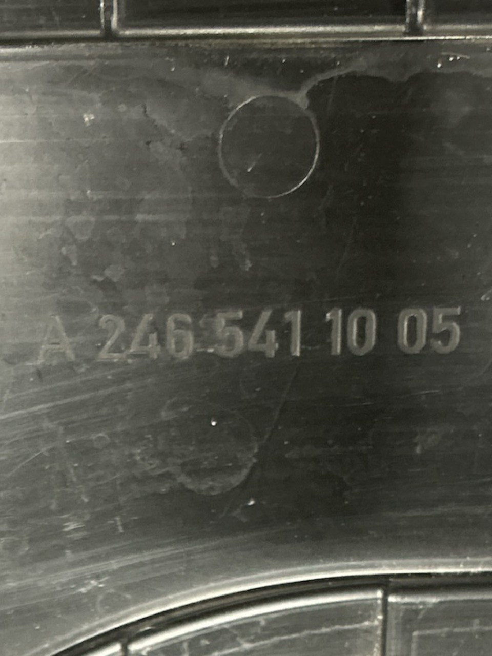 Copertura / Coperchio Batteria Mercedes Benz Classe B (W246) (2011 > 2018) cod.A2465411005 - F&P CRASH SRLS - Ricambi Usati