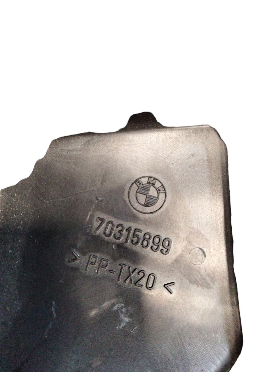 Copertura scatola filtro aria posteriore Bmw serie 3 E91 (2008 >) cod.70315899 - F&P CRASH SRLS - Ricambi Usati