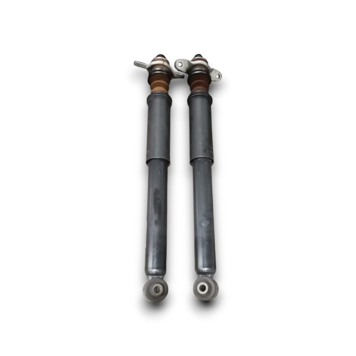 Copia ammortizzatori hyundai i20 n cod . 55300 - co000 1.6 benzina (2020 >) posteriore - F&P CRASH SRL - Ricambi Usati