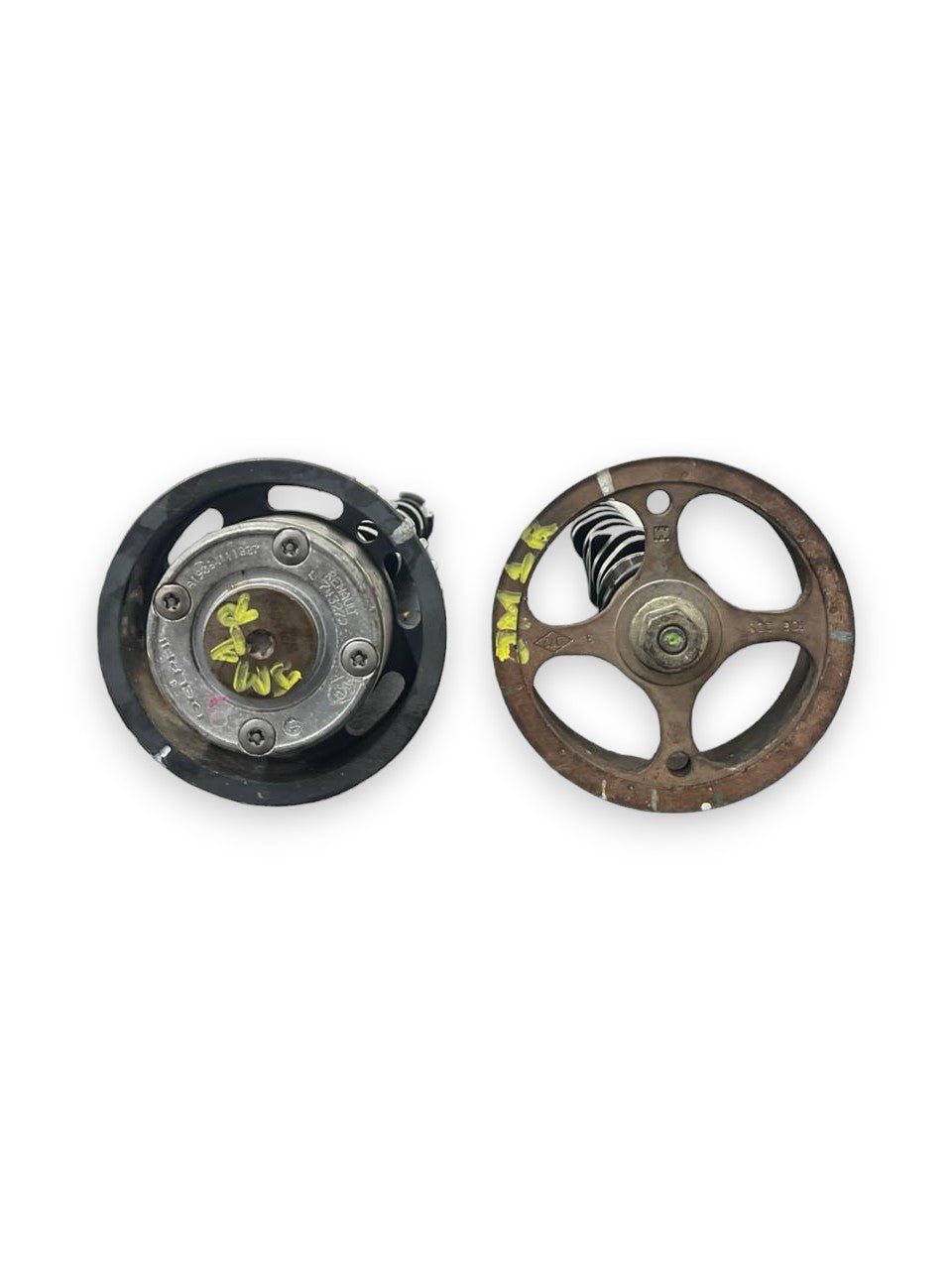 Camshaft Pair Exhaust and Intake Renault Scenic II / Renault Megane / Renault Clio 1.6 Petrol / LPG (2002 to 2010) - F&P CRASH SRLS - Used Parts