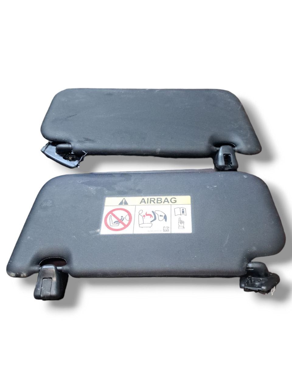 Coppia Aletta Parasole nere Ford Focus (2021) - F&P CRASH SRLS - Ricambi Usati