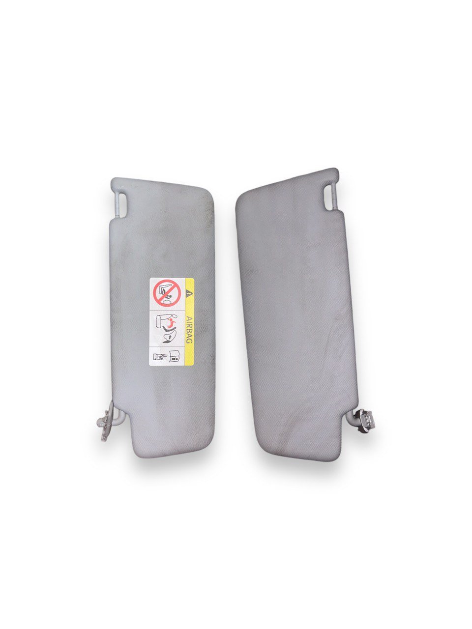 Coppia Alette Parasole Audi A1 (GB) (2018 > ) cod.82A857551D - F&P CRASH SRLS - Ricambi Usati