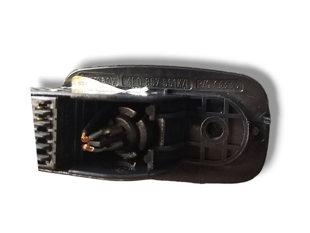 Coppia Alette Parasole Audi A6 ( 2007 ) Cod : 4F0857551K/L / 4F0857552K/L - F&P CRASH SRLS - Ricambi Usati