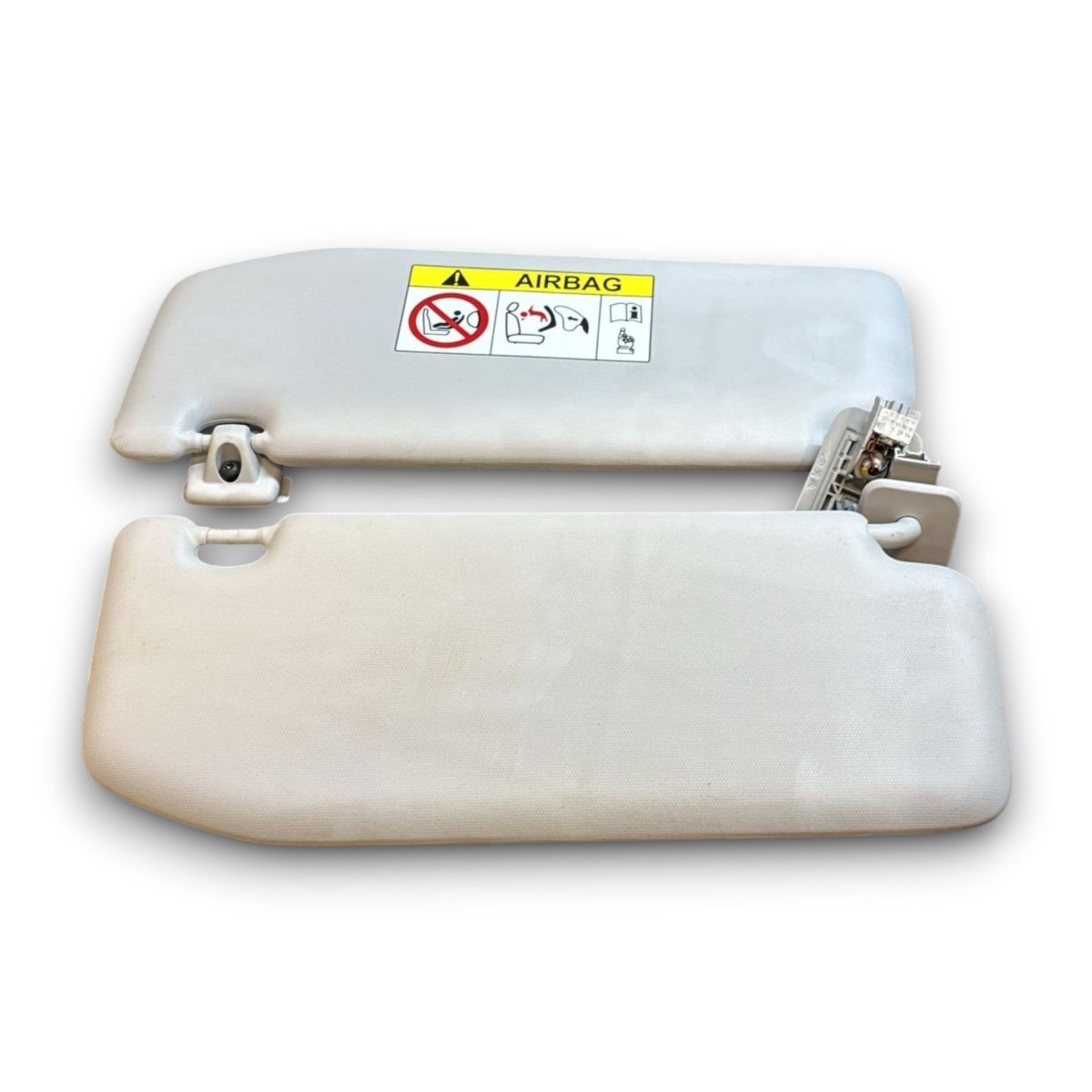 Coppia alette parasole Citroen c4 e cod . 98265224 (2020 > ) - F&P CRASH SRL - Ricambi Usati