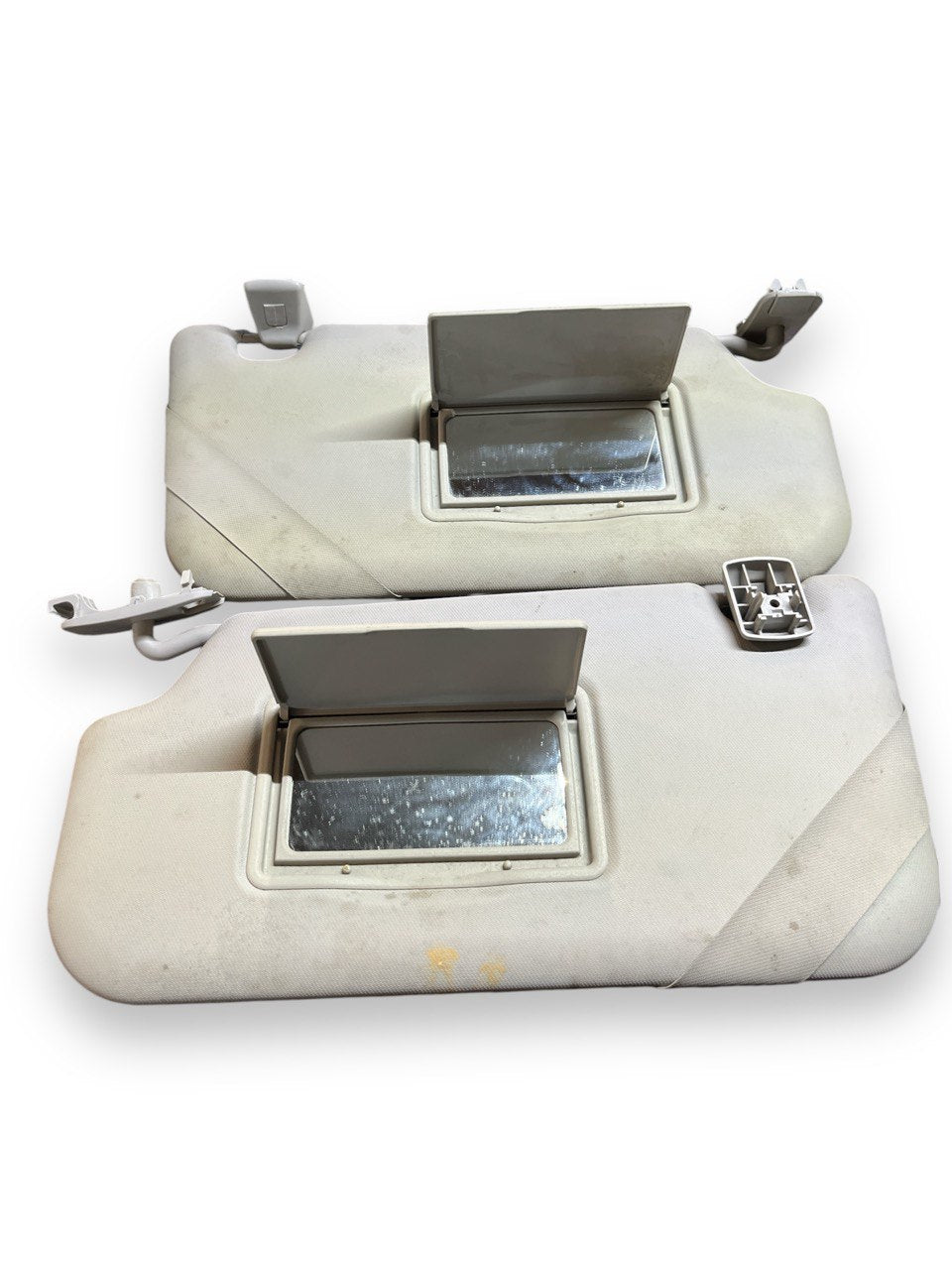 Pair of Sun Visors Ford Fiesta VI (2008 - 2017) - F&P CRASH SRLS - Used Parts